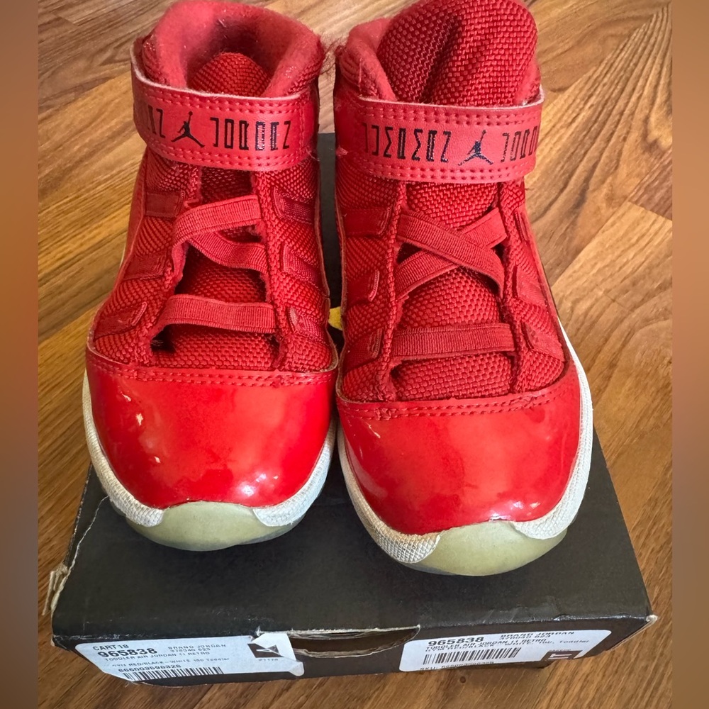 Jordan 11